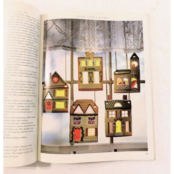 Family Circle Big Book of Christmas 2000 Leisure Arts PB Holiday Recipes Crafts - Picture 8 of 9